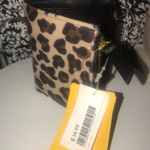 H&M Handbags - H&M BRAND NEW cheetah print wallet